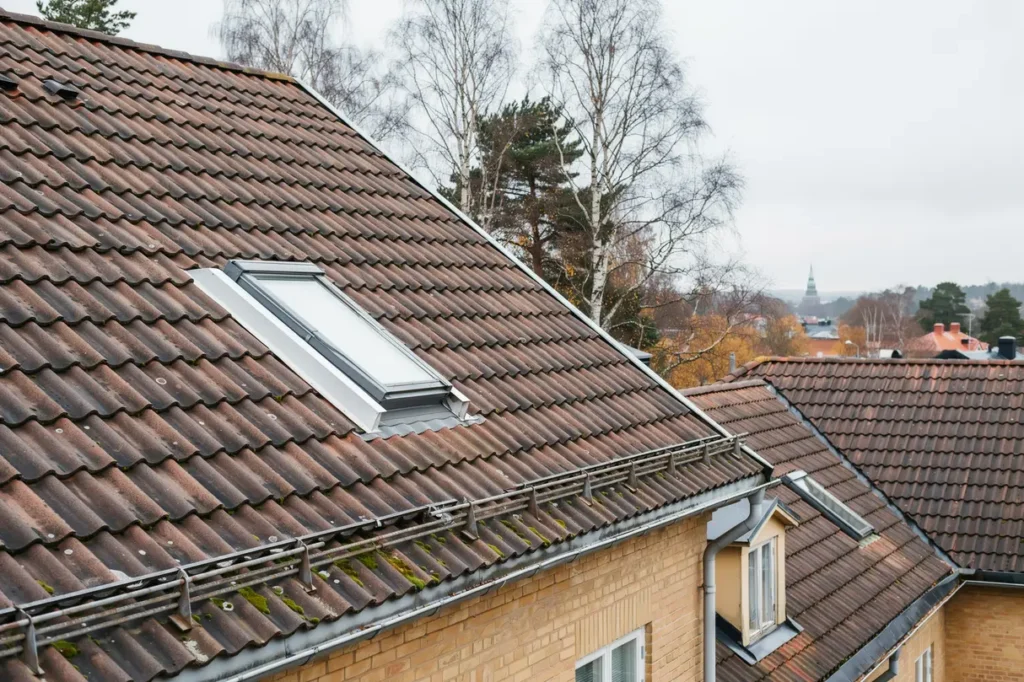utbyte av takf nster i radhus i flogsta uppsala